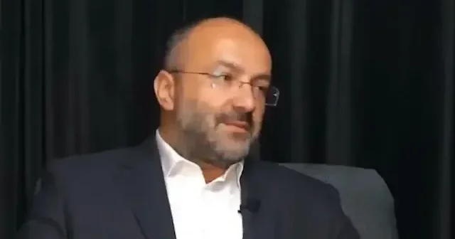 Yazar Taha Kılıç Doğu Türkistan ziyaretini anlattı: Camileri müzeye bazılarını bara çevirmişler VİDEO İZLE
