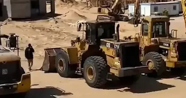 Yüzlerce inşaat aracı Gazze nin ihyası için Mısır da toplanmaya başladı VİDEO İZLE