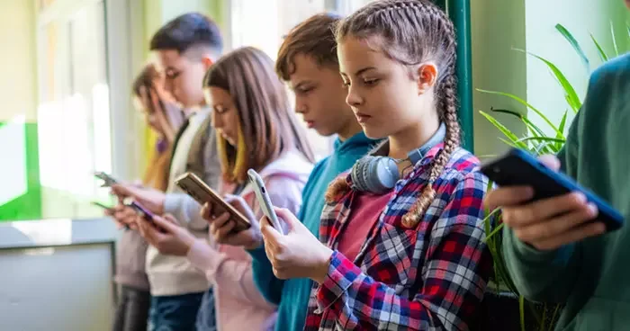 Instagram dan genç kullanıcılara sıkı denetim: PG 13 dönemi başlıyor!