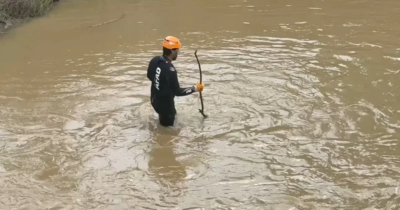 Ayazağa Deresi nde arama çalışması sürüyor