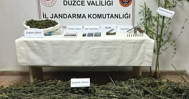Düzce’de uyuşturucu operasyonu: 2 gözaltı