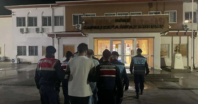 Didim de 8 kaçak göçmen ile otel sahibi ve çalışanı tutuklandı Aydın Haber Habertürk Yerel Haberler