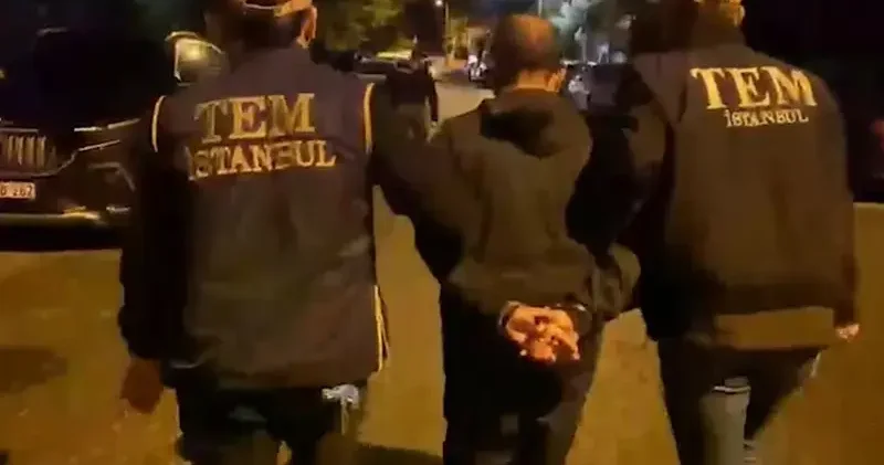 İstanbul da FETÖ operasyonu: 6 şüpheli gözaltına alındı