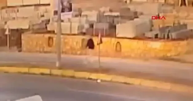 Bodrum’da motosiklet dehşeti! Yolun karşısına geçmek istedi feci şekilde can verdi!