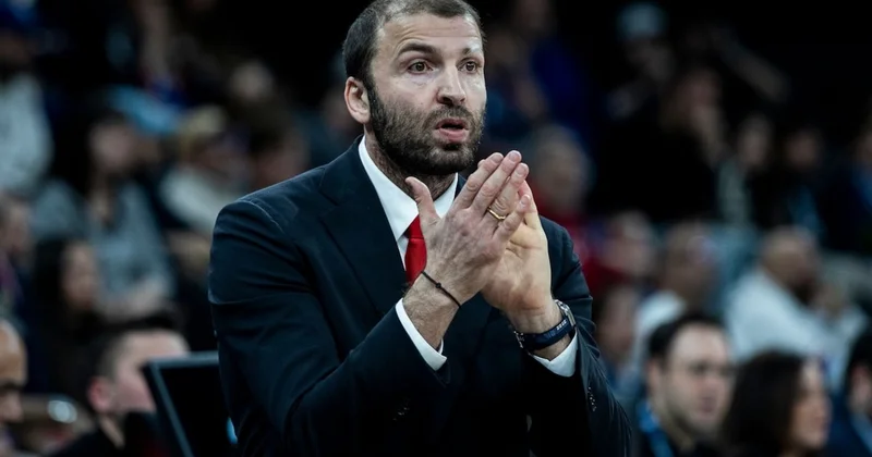 Galatasaray da yeni dönem resmen başladı! Başantrenörlüğe Manuchar Markoishvili getirildi Sözcü Gazetesi