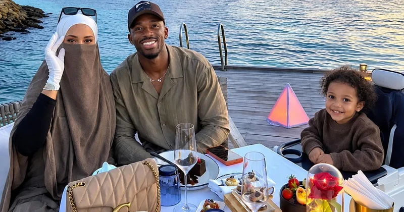 Dembele nin karısına yapılan hadsiz yoruma bakar mısınız