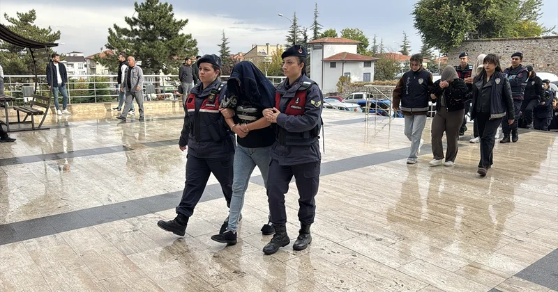 Nevşehir merkezli fuhuş operasyonunda 28 şüpheliden 11 i tutuklandı, 16 kadın kurtarıldı