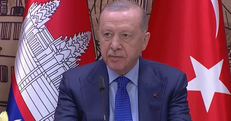 Cumhurbaşkanı Erdoğan: Başta savunma sanayii olmak üzere Kamboçya ile iş birliğimizi güçlendireceğiz