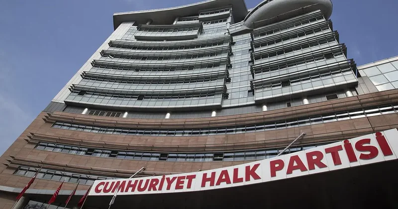 CHP de ihraç hareketliliği! Aylin Nazlıaka, İlhan Cihaner ve Selin Sayek Böke dahil 48 kişi ihraç edildi