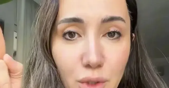 Kadıköy de musluklardan akan pis su vatandaşı isyan ettirdi: Biz beşinci sınıf ülke miyiz ya bu nedir? VİDEO İZLE