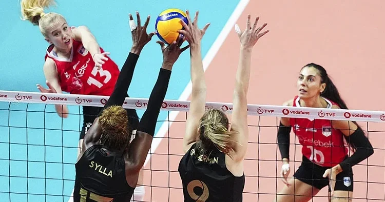 Galatasaray Daikin, evinde 3 0 la kazandı!