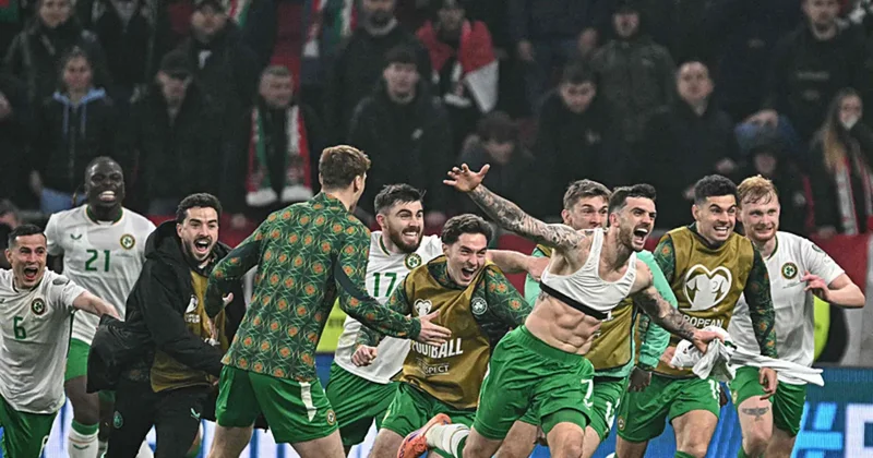 Troy Parrott un hat trick i İrlanda ya play off u getirdi!