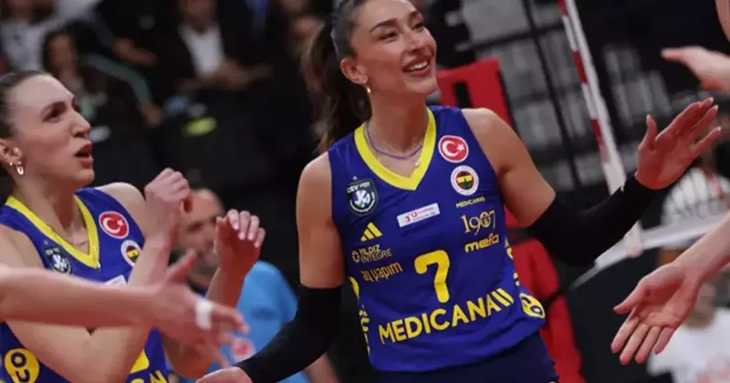 Fenerbahçe derbide Eczacıbaşı nı rahat devirdi Eczacıbaşı Dynavit Fenerbahçe Medicana maç sonucu: 1 3 Voleybol Haberleri Spor