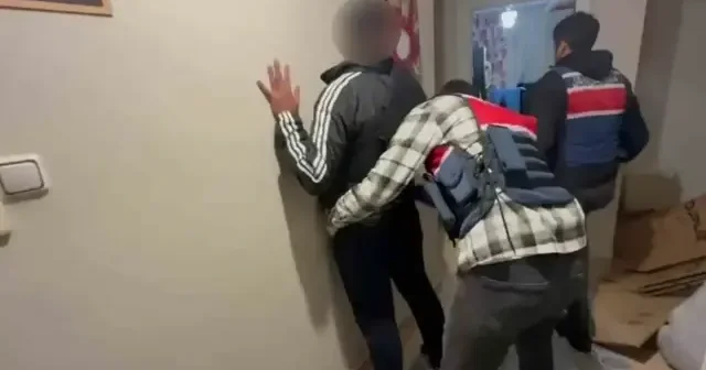 Satışa hazır hale getirilen uyuşturucuları jandarma yakaladı: 1 tutuklama VİDEO İZLE