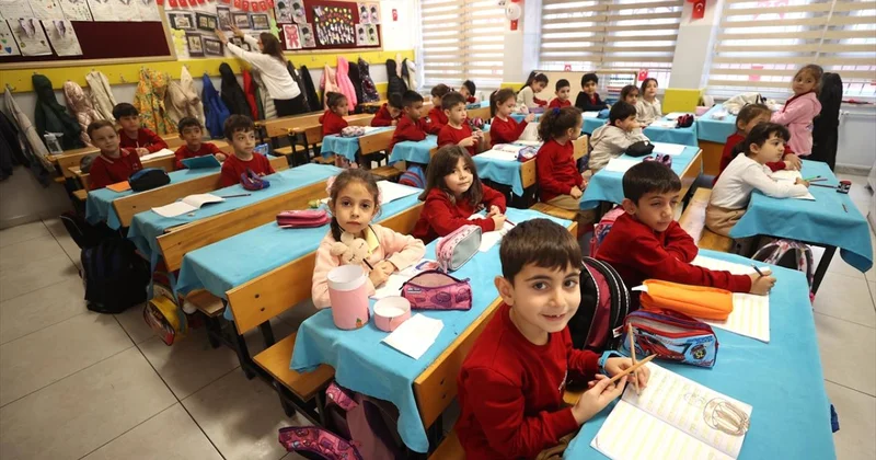 Ara tatil yarın sona eriyor