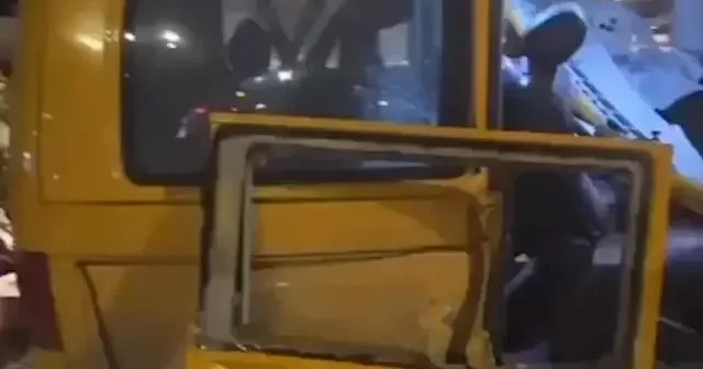 İşgal ordusu Batı Şeria da 3 araca kaza yaptırdı: 2 yaralı VİDEO İZLE