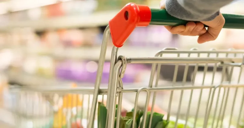 Türkiye nin dev market zinciri ismini değiştirdi! Mağaza sayısı da artıyor