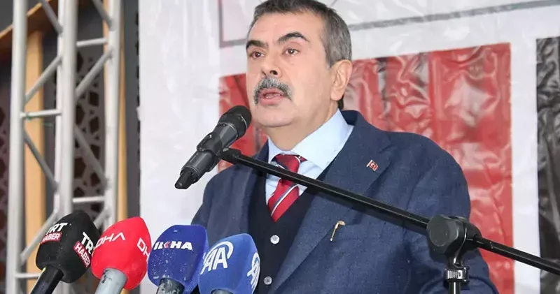 Bakan Tekin: Cumhurbaşkanımız, kimse cesaret edemez denen birçok yasağı kaldırdı