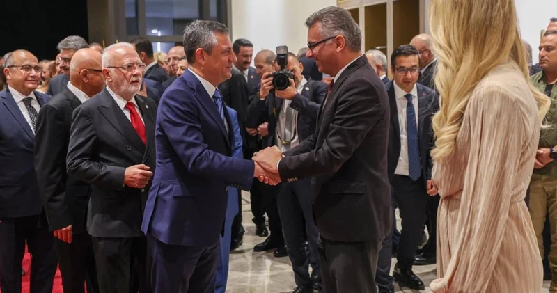 Özgür Özel, KKTC’de Cumhurbaşkanı Erhürman ın resepsiyonuna katıldı