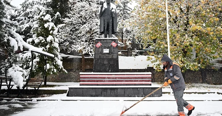 Kış erken bastırdı Meteoroloji sarı kodla uyardı! Kar yağışı geliyor: Bu illerde yaşayanlar dikkat