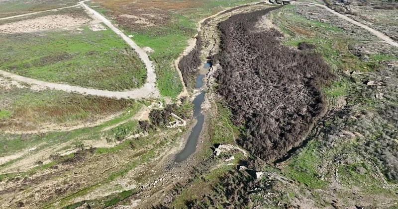 İzmirlilere kötü haber geldi! Profesör uyardı: Seneye de sürebilir