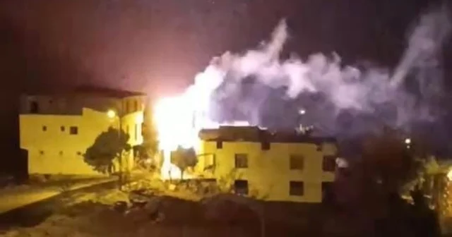 Diyarbakır da trafo bomba gibi patladı Diyarbakır Haberleri