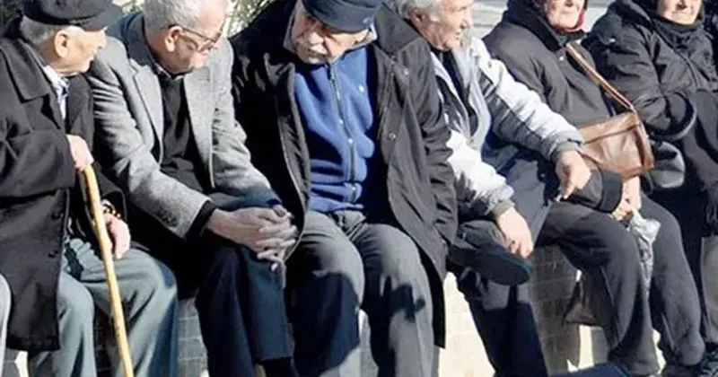 Emeklilerden seyyanen zam talebi: Aylıklar açlık sınırının altında kalmamalı Sözcü Gazetesi