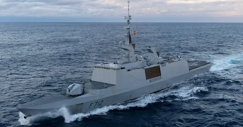 Komşu ülke 809 milyon Euro para yatırdı! 4000 tonluk savaş gemisini denize indirecekler Sözcü Gazetesi