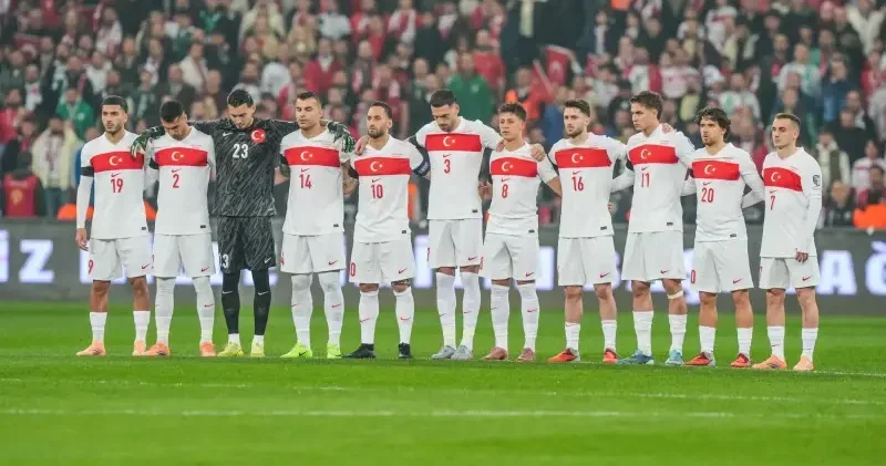 İspanya maçı öncesi önemli kayıp! A Milli Takım kadrosundan çıkarıldı Futbol Haberleri