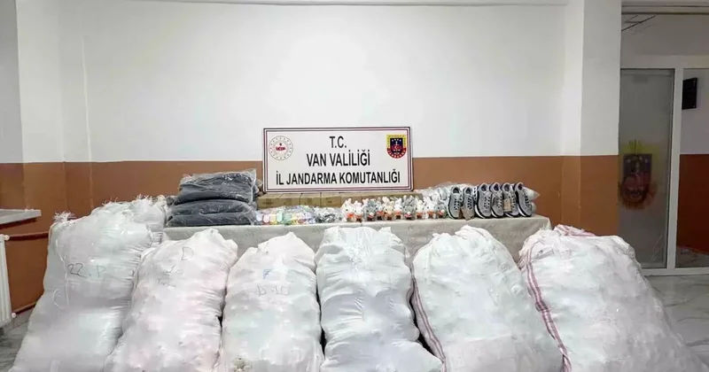 Başkale’de 4 milyon 163 bin TL değerinde kaçak malzeme ele geçirildi