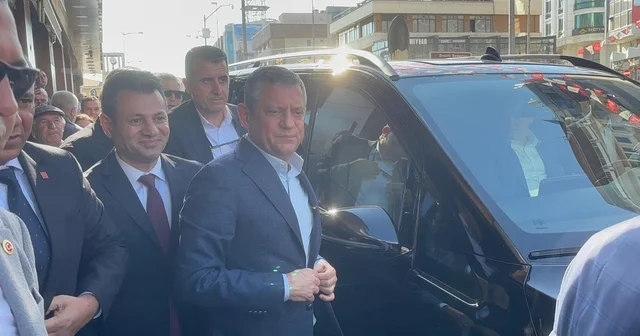 CHP Genel Başkanı Özel Gaziantep te partililerle bir araya geldi Gaziantep Haberleri