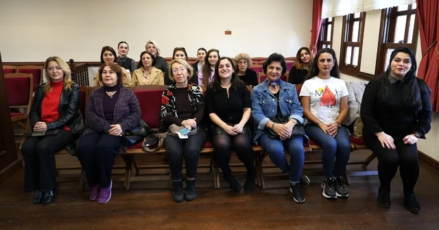 Kadınlar şiddetin türlerini Osmangazi de öğrendi Bursa Haberleri
