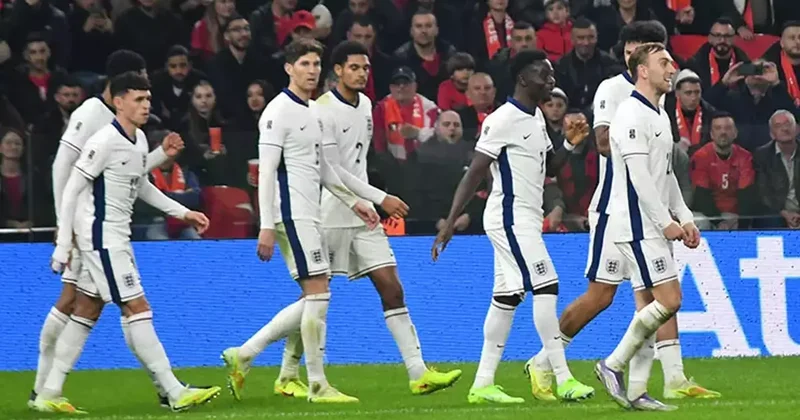 Harry Kane yıldızlaştı! İngiltere grubu birinci tamamladı Arnavutluk İngiltere maç sonucu: 0 2 Fanatik Gazetesi Futbol Haberleri Spor