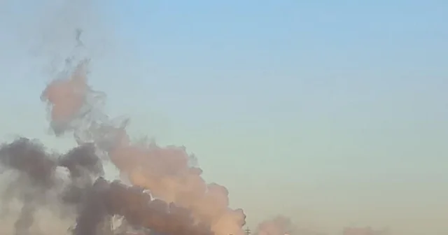 Bacadan çıkan simsiyah duman vatandaşı tedirgin etti Kocaeli Haberleri