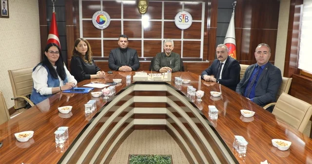 Yozgat Ticaret Borsası üyelerinden Sivas taki borsaya ziyaret Sivas Haberleri