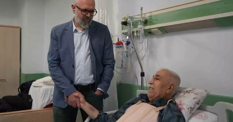 Hibrit aort cerrahisi başarıyla gerçekleştirildi