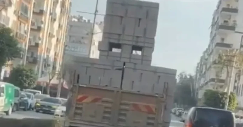 Trafikte tehlikeli ilerleyiş: Ehliyetine el konuldu Sözcü Gazetesi