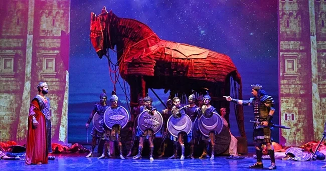 Dünya mirası Troya, Roma nın kalbi Kolezyum da sergilenecek