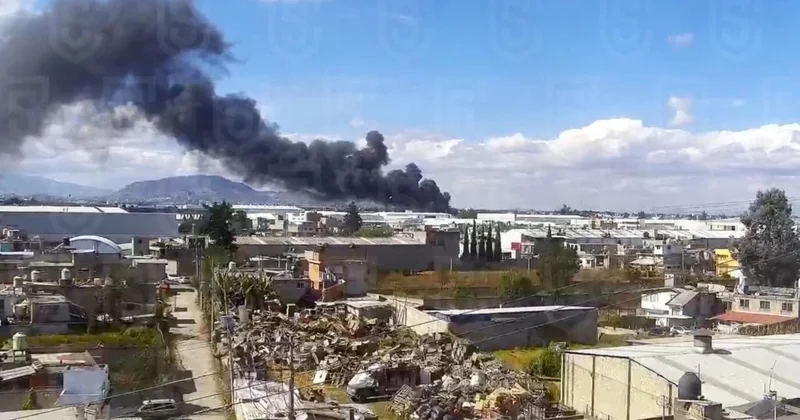 Meksika’da küçük uçak düştü: En az 7 ölü