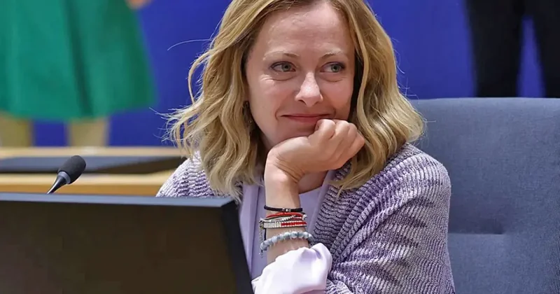 Meloni kendisine gelen hediyeleri satışa çıkarıyor! Değeri dudak uçuklattı