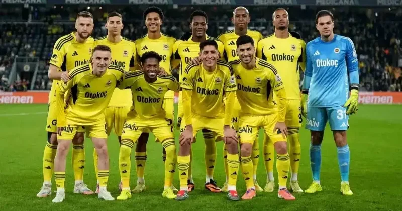 Fenerbahçe ye yıldız isimden kötü haber! İki ay forma giyemeyecek Futbol Haberleri