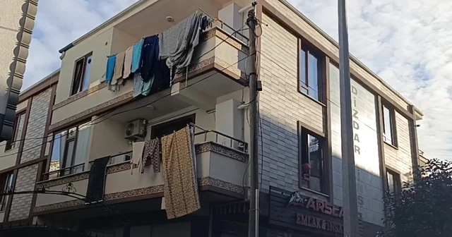 Sakarya da şüpheli ölüm: 3 çocuk babası 67 yaşındaki adam evinde ölü bulundu Yakınlarının feryatları yürekleri dağladı Sakarya Haberleri