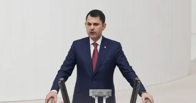 Bakan Kurum: Türkiye asrın felaketini asrın destanına dönüştürdü VİDEO İZLE