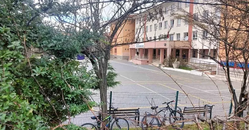 Öğretmenden taciz skandalı