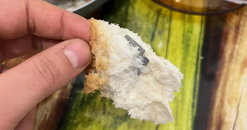 Ekmeğin içinden jilet çıktı