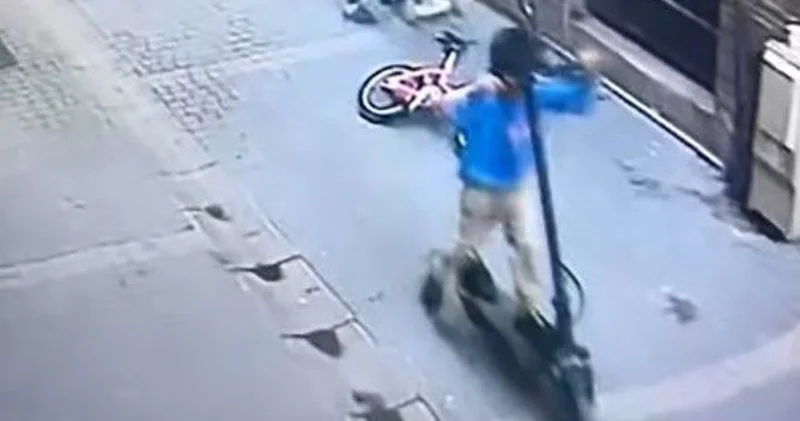 Son dakika: Aydın da 2 küçük çocuk boylarından büyük scooter çaldılar Son dakika haberleri