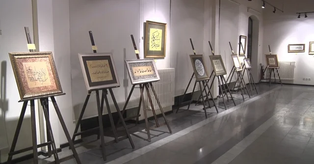 Ailenin önemi, hat sanatının zarafetiyle yorumlandı Aile temalı hat eserleri görücüye çıktı Bizim kültürümüzde hat sanatının çok özel ve güçlü bir yeri vardır Kocaeli Haberleri