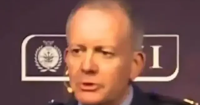 İngiltere Genelkurmay Başkanı ndan Rusya ya karşı savaş uyarısı VİDEO İZLE