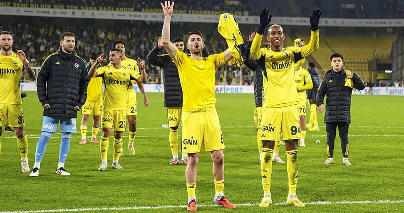 Fenerbahçe de maç biter bitmez soyunma odasına koştu: Ayrılık kapıda