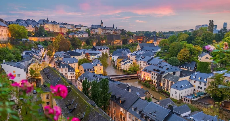 Kimsenin aklına gelmiyor ama dünyanın en güvenli ülkesi: Toplu taşıma tamamen ücretsiz Sözcü Gazetesi